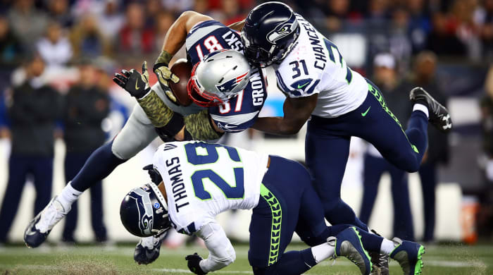 The Patriots and Seahawks are Peter King’s picks to reach Super Bowl 52 in Minnesota in February.